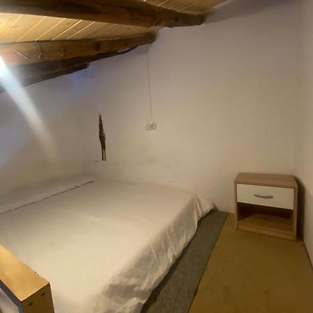 Cardenosa Habitaciones Мадрид Екстериор снимка